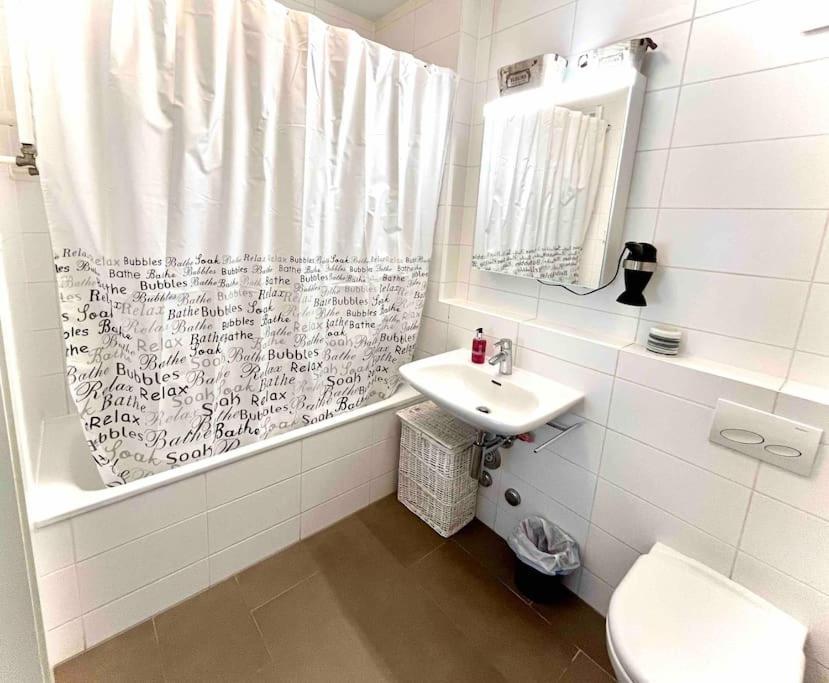Ch Apartment Lausanne Gare Экстерьер фото